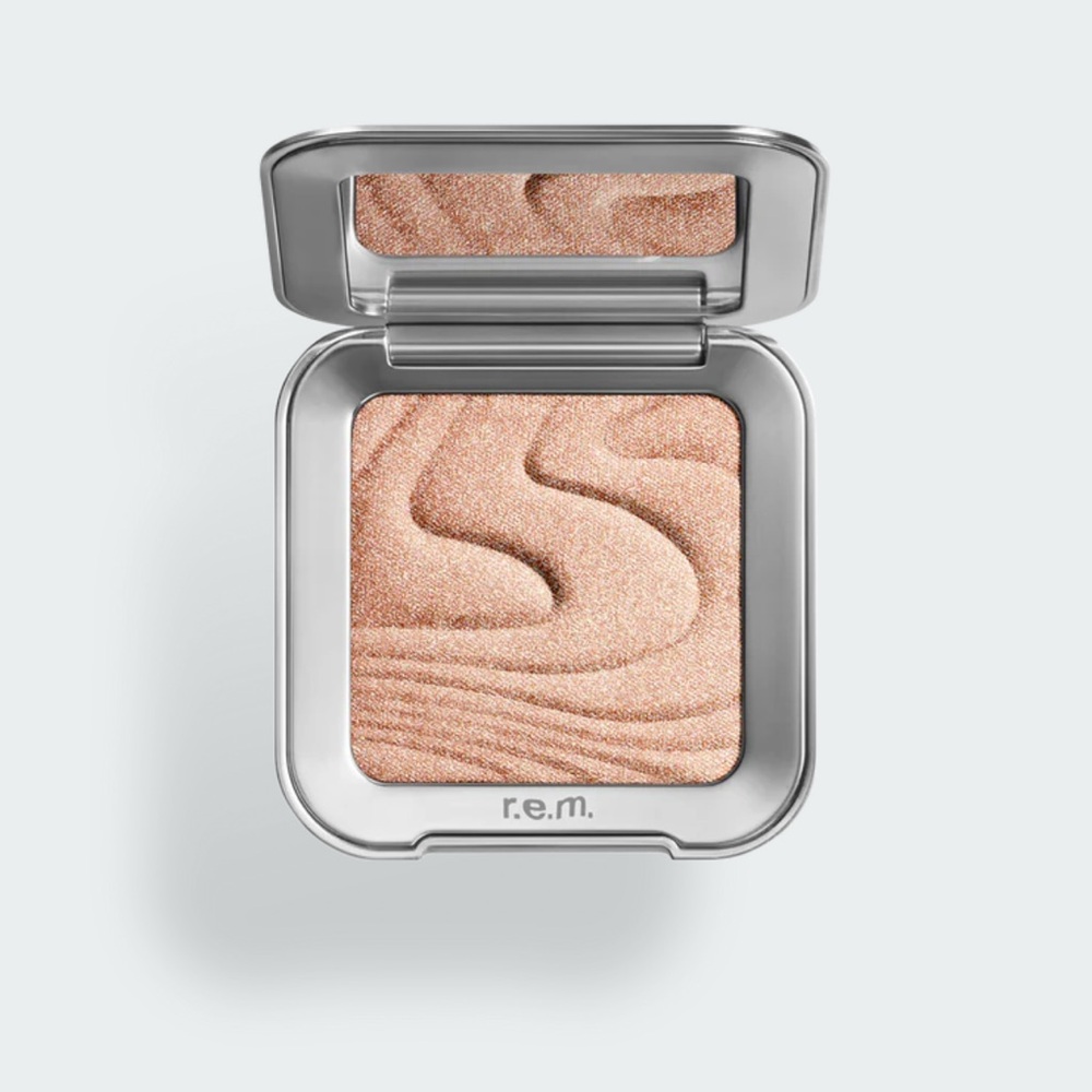 R.E.M. Beauty Interstellar Highlighter Topper - Miss Mercury